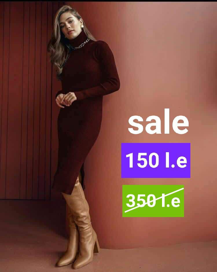Picture of Dark red half neck basic tunic
